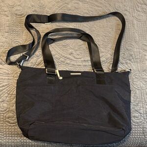 Chic Black Women's Tote Bag